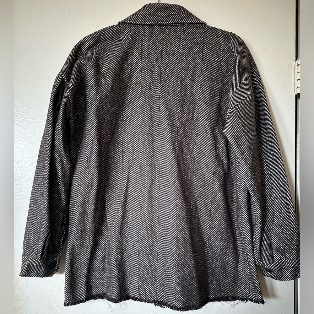 Boohoo Shacket - Picture 5 of 6